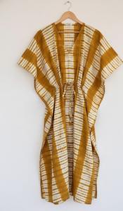 Precioso Vestido Kaftán de Algodón Tie-Dye para Niñas y Mujeres, Cuello en V, Largo Maxi, 100% Algodón, Estilo Casual con Cinturón Bordado - Product Image 2