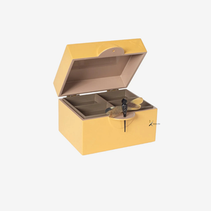 Caja de Almacenamiento Lacada con Asa de Libélula Amarilla, Decoración para el Hogar con Tema Animal, Duradera y Hecha a Mano - Product Image 4