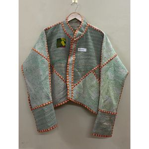 Multicolore, fait main, 100% coton, respirant, écologique, vintage, broderie Kantha, imprimé floqué, tricoté, patchwork, détail boutonné - Product Image 1