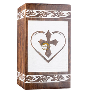 Urne funéraire artisanale en forme de cœur chrétien et urne funéraire en bois naturel avec époxy bleu, boîte à cendres artistique, souvenir commémoratif par AYAANS - Product Image 3