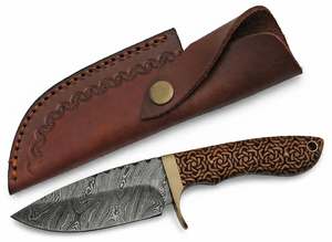 Couteau utilitaire de cuisine artisanal en acier Damas avec manche en bois gravé et étui en cuir - Product Image 5