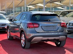 Mercedes-Benz <span class=keywords><strong>GLA</strong></span> 2018 d'occasion entièrement équipée, propre et sans accident, meilleur <span class=keywords><strong>prix</strong></span>, <span class=keywords><strong>prix</strong></span> abordable, commande en gros disponible - Product Image 1