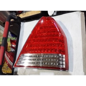 ไฟท้ายขวา LED ของแท้ ปี 1999-2008 รุ่น Centennial  รหัสอะไหล่ 924023B700 มือสอง - Product Image 3