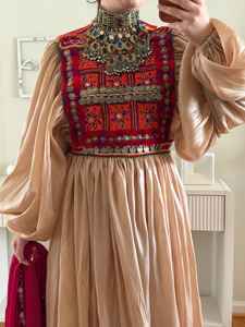 Vestidos de Novia Afganos Kuchi, Vestidos Tradicionales Bordados a Mano para Mujeres, Cultura Pashtun, Últimos Modelos 2026 - Product Image 2