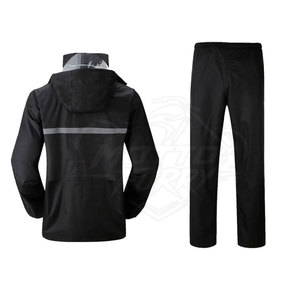Trajes Impermeables de Alto Rendimiento, Tela Ligera y Transpirable, Diseño Cómodo de Cobertura Total para Uso Diario y al Aire Libre - Product Image 2