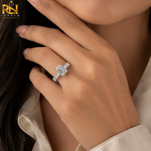 Bague de fiançailles R N Jewels avec diamant de laboratoire taille émeraude 2 carats |   Bague de mariage unisexe de luxe en or massif 9K/14K/18K avec halo caché, fine et élégante - Product Image 3