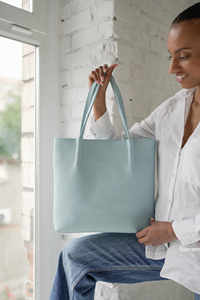 Premium Genuine Leather Fringe Handbag for Women – Vintage Boho Style Shoulder <b>Bag</b> with Tassels & <b>Studded</b> Detail - Product Image 6