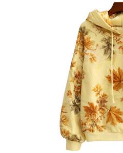 Sweat à capuche personnalisé pour femme, imprimé feuilles d'automne jaune clair, en molleton de coton, pull décontracté, fabricant sur mesure, fournisseur de vêtements en gros - Product Image 3