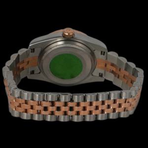 Montre unisexe de fabrication artisanale avec boîtier rond en acier inoxydable bicolore, mouvement à quartz, cadran en verre et diamants Moissanite de précision - Product Image 3