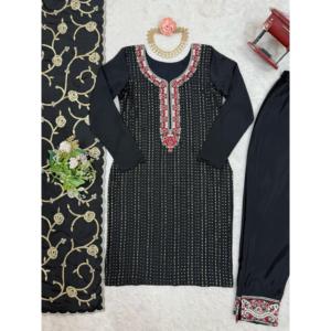 Robes de soirée de créateur Party Wear Top Bottom Dupatta - Product Image 6