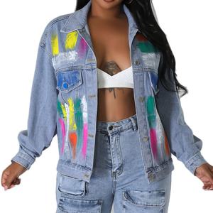 Chaqueta vaquera personalizada para mujer, estilo urbano, con diseño de pintura en tejido de punto, lista para verano/invierno, transpirable y de secado rápido. - Product Image 2