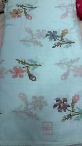 Tela africana de algodón y lino con bordado floral - Material de encaje de primera calidad estilo Ankara para vestidos tradicionales de mujer, Kurti, etc. - Product Image 4
