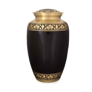 Urnes funéraires élégantes en métal brun noyer doré, urne commémorative artisanale en laiton gravé pour cendres humaines adultes. - Product Image 2
