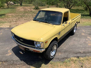 Vente en gros : Forte demande pour l'ancien modèle 1980 Chevrolet LUV 1.8L I4 Pick-Up Truck – PRÊT À EXPÉDIER – LIVRAISON 24/7 - Product Image 4