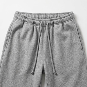 Pantalon de survêtement gris personnalisé pour homme – Vente en gros – Décontracté, ample, en molleton de coton – Coupe ample – Joggers de sport et de course - Product Image 5