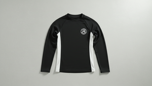 Camiseta de compresión (Rash Guard) para mujer con estampado completo y mangas largas, diseño de sublimación personalizado, logotipo transpirable, venta al por mayor, personalizable. - Product Image 5