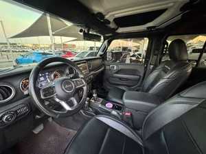 รถจี๊ปแรงเลอร์ TRD ออฟโรด รุ่นใหม่ ปี 2024 สีดำ ภายในเบาะหนังสีดำ ล้อแม็ก R21 เครื่องยนต์เบนซิน V4 เทอร์โบ เกียร์อัตโนมัติ ไฟ LED พวงมาลัยซ้าย - Product Image 3