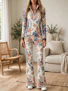 Ensemble de survêtement 2 pièces pour femme à motif floral, haut à manches longues avec demi-zip et leggings évasés - Product Image 5