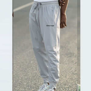 บริการ OEM แบบกำหนดเอง กางเกงวอร์ร่าห์น้ำหนักเบา ระบายอากาศได้ดี เป็นมิตรกับสิ่งแวดล้อม กางเกงผู้ชายพร้อมเชือกผูกเอว - Product Image 6