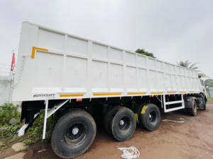 Remolques de Carga y Utilitarios Multiusos Duraderos en Oferta con Pared Lateral para Logística, Almacenamiento y Transporte - Product Image 2