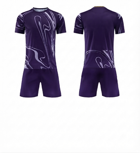 Uniforme de Fútbol Personalizado de Alta Calidad con Estampado por Transferencia Térmica, Ropa Deportiva Moderna, 100% Poliéster, Tejido de Malla de Secado Rápido - Product Image 1