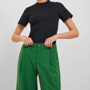 เสื้อยืดแขนสั้นคอกลมสีดำสำหรับผู้หญิง ทรงปกติ สีพื้น ผ้าเจอร์ซีย์ถัก สวมใส่ได้ทุกฤดูกาล - Product Image 2