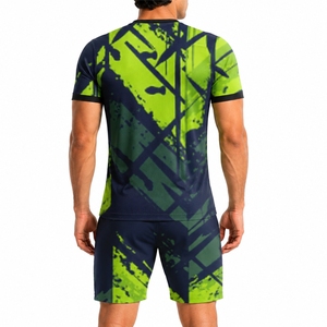 ชุดเสื้อกีฬายูนิเซ็กซ์แบบกำหนดเองพร้อมกางเกงขาสั้น ดีไซน์ทันสมัย ระบายอากาศได้ดี สวมใส่สบาย ชุดเสื้อกีฬาสำหรับเล่นเกมระดับพรีเมียม ดีไซน์ทีมแบบกำหนดเองได้อย่างมีสไตล์ - Product Image 2
