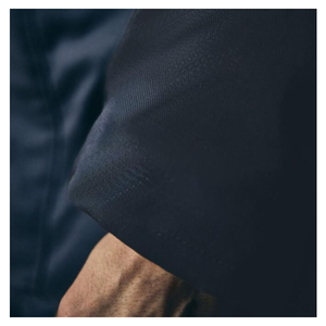Combinaison de travail haute visibilité pour hommes, couleur et logo personnalisés avec bandes réfléchissantes, uniforme de sécurité en polyester pour usage industriel - Product Image 5