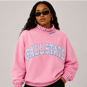 เสื้อสเวตเชิ้ตคอกลมสีน้ำเงินกรมท่าสำหรับผู้หญิงของ Ball State พร้อมปกและปลายแขนเสื้อแบบกิ๊งแฮม ทรงวาร์ซิตี้ คอถักแบบม็อกเนค ผ้าฝ้ายปักลายตัวอักษร - Product Image 6