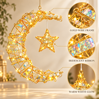 Décoration murale en forme de petite lune lumineuse à piles avec cadre en fil doré et ruban irisé, durable et réutilisable pour le Ramadan