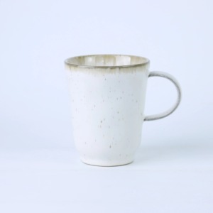 แก้วกาแฟเซรามิกคุณภาพสูง ออกแบบด้วยเคลือบผิวเรียบเนียนเพื่อให้มีรูปลักษณ์ทันสมัยและมีสไตล์ - Product Image 3