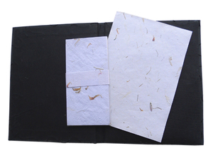 Papiers de qualité supérieure en coton, 10 feuilles de papier à lettres A4 + 5 enveloppes, emballées en ensemble - Product Image 2