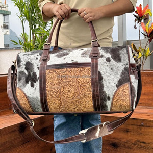 Sac de sport en cuir de vachette pleine fleur personnalisé cheveux sur sac de week-end en cuir usiné Holdall sacs de voyage de nuit pour unisexe - Product Image 2