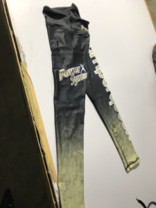 Leggings Deportivos Personalizados para Mujer, Leggings de Gimnasio de Alta Calidad con Cintura Elástica, Ecológicos y Antibacterianos - Product Image 2