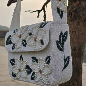 Bolso de mano y bandolera artesanal MS con cuentas de cristal de ojo turco, forma y color personalizables, estilo bohemio, protector, para buena suerte en la noche. - Product Image 1