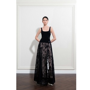 Faldas listas para enviar para mujer, largas, con soporte ODM, SERENE MAXI SKIRT FLORAL MESH LACE, faldas de mujer, falda de cintura alta para mujer - Product Image 2