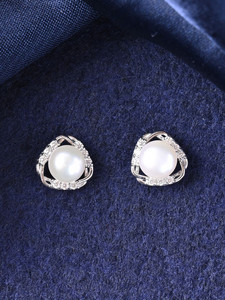Boucles d'oreilles clous contemporaines en argent sterling 925 pur plaqué rhodium, serties de perles, faites à la main, produit en gros - Product Image 3