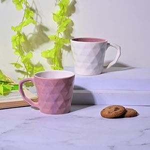 Juego de Tazas de Cerámica Blush Diamond, Color Rosa y Blanco Glaseado, Aptas para Microondas, Juego de 6 Tazas con Platillo para Té, para el Día de la Madre - Product Image 2