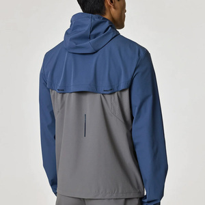 ชุดกันลมกันน้ำแบบยูนิเซ็กส์ สตรีทแวร์ สีพื้น สำหรับฤดูใบไม้ผลิ รับผลิตตามแบบ OEM น้ำหนักเบา ระบายอากาศได้ดี เหมาะสำหรับวิ่งออกกำลังกาย ฟิตเนส และการเดินทาง - Product Image 4