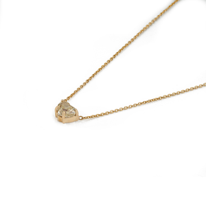 Delicado Collar Minimalista con Colgante Solitario en Forma de Corazón con Diamante Amarillo 100% Natural, Regalo de Cumpleaños para Ella, Oro Amarillo Sólido K18 - Product Image 5