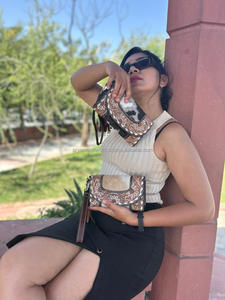 Nueva cartera de mano de cuero genuino occidental hecha a mano con herramientas de flores blancas y bolso de mano de piel de vaca perfecto para mujeres - Product Image 3