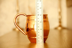 Tasse à bière classique en cuivre pur, écologique, avec poignée, idéale pour les voyages - Product Image 4
