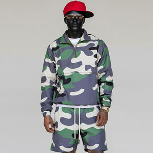 ชุดเซ็ตเสื้อแจ็คเก็ตซิปและกางเกงขาสั้นผ้าโพลีเอสเตอร์ไนลอนแบบสั่งทำพิเศษสำหรับผู้ชาย ชุดวอร์ม ชุดแทรคสูท - Product Image 4