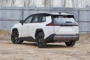 Toyota RAV4 2.0L Essence SUV 2026 – Stock Neuf en Gros pour l'Exportation - Product Image 5