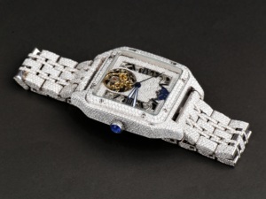 Reloj de Cuarzo Cuadrado de Lujo con Diseño de Dibujos Animados para Hombre, Analógico, Fase Lunar, Números Romanos, Correa de Acero Inoxidable, Cierre Oculto con Botón - Product Image 4
