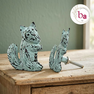 Poignées de tiroir en fonte Ba en forme d'écureuil, vert aqua moderne, poignée de meuble fantaisie pour commode, armoire, salon - Product Image 1