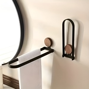 Toallero de pared de madera de nogal para baño, sin perforaciones, barra plegable para colgar toallas - Product Image 3