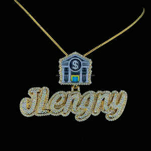 Pendentif Moissanite Hiphop personnalisable en argent 925 avec lettre de nom plaquée or et caution VVS pour les fêtes - Product Image 1