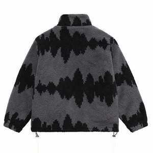 Abrigo Sherpa Personalizado para Hombre con Cremallera de Resina Negra, 2 Bolsillos Delanteros Inclinados, Cordón de Metal Plateado, Abrigo de Invierno - Product Image 2