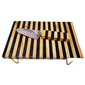 ขาตั้งเค้กเรซิ่นอีพ็อกซี่พรีเมียมและลายไม้ฝัง ขาโลหะ สำหรับโชว์ขนมหวาน เหมาะสำหรับงานปาร์ตี้ วันหยุด และตกแต่งโต๊ะอย่างมีระดับ - Product Image 1